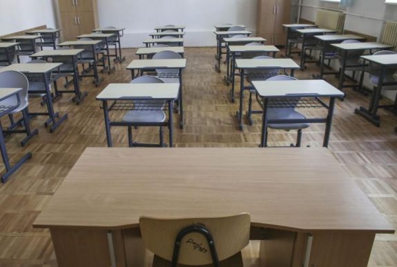 Tanítási szünet lesz Bukarestben a pápalátogatás napján