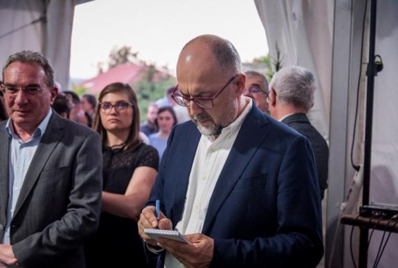 BRÉKING! Itt vannak a végleges exit poll adatok