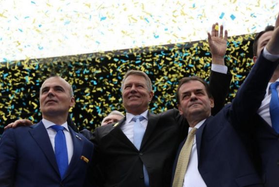 A siker feldolgozásával küszködnek az ellenzéki pártok az EP-választások után