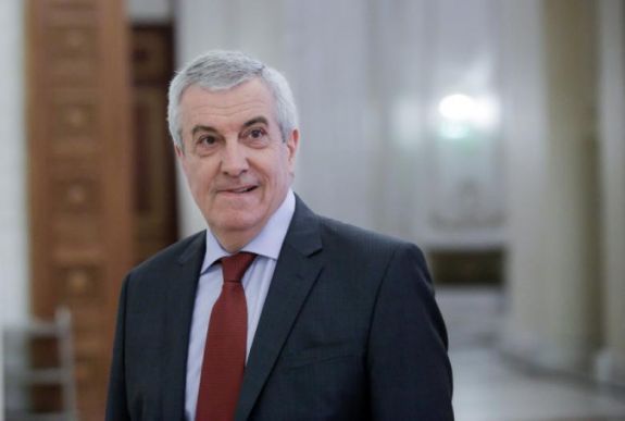 FRISSÍTVE – Tăriceanu mentelmi jogának megvonását javasolja a szenátus jogi bizottsága