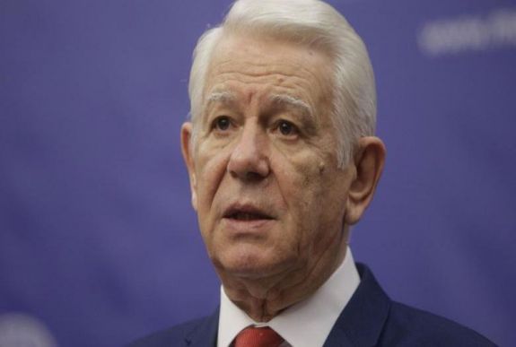 Bűnvádi feljelentést tett a PNL a külügyminiszter ellen