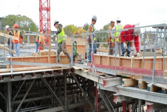 Elfogadta a képviselőház az EU-s munkavállalók kiegészítő nyugdíjára vonatkozó törvényt