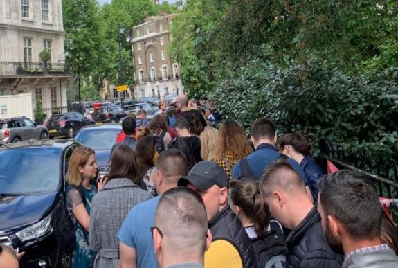 Hárít a külügy: választási turizmust emlegetnek a külföldi szavazókörzetekben