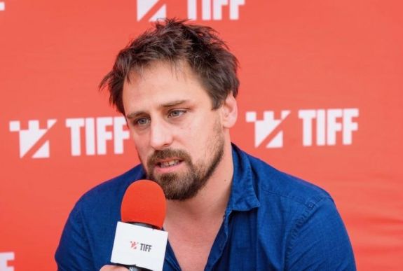 Reisz Gábor filmrendező a Rossz versekről: fiktív nosztalgiabomba