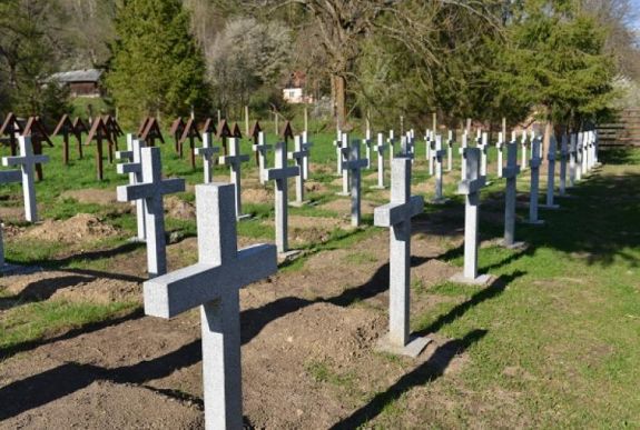 Június 24-én kezdődnek a román-magyar tárgyalások az úzvölgyi katonatemetőről