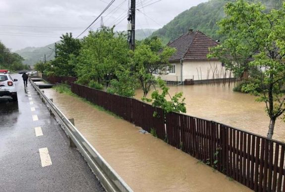 Fél Erdélyben árvízveszély van