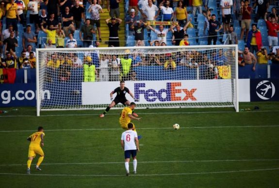 FRISSÍTVE – U21-es Eb: parádés győzelemmel az elődöntő küszöbén a román válogatott