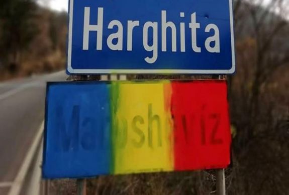 Közigazgatási törvénykönyv: megszerzett nyelvi jogokat is eltörölt a kormány