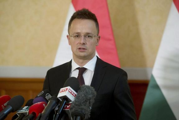 Szijjártó: a Romániát érintő magyar álláspontot is befolyásolhatja a magyarellenesség