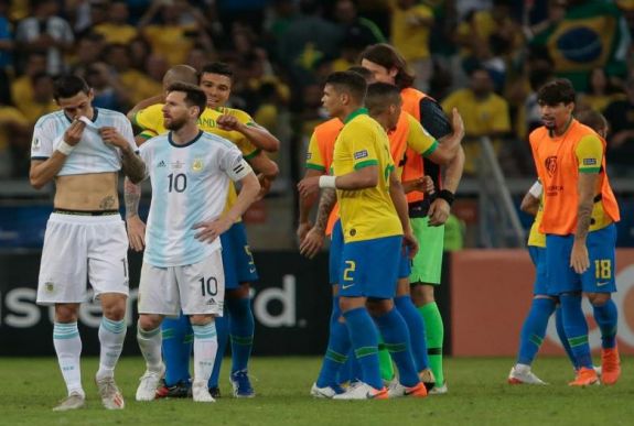 Copa América: Messiék csak kapufákig jutottak, Brazília kiejtette Argentínát