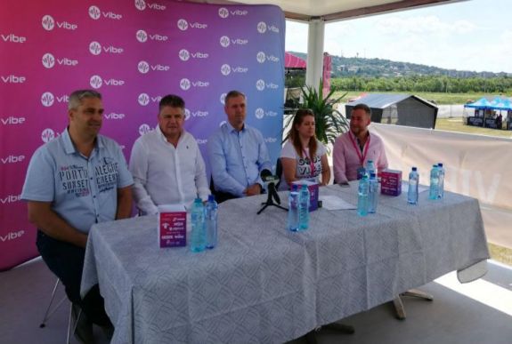 Szervezők és támogatók nyitották meg a Vibe fesztivált