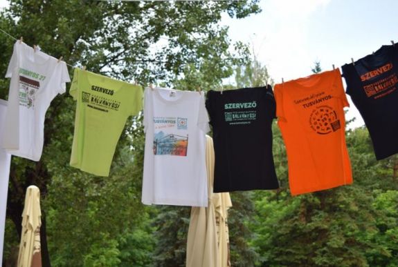 „Egy a tábor!” – két hét múlva kezdődik Tusványos