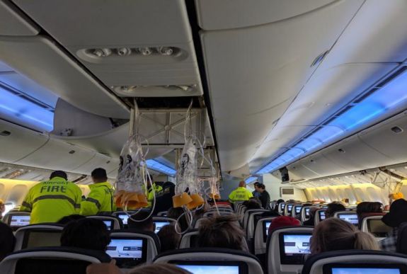 Kényszerleszállást hajtott végre egy utasszállító Hawaiion