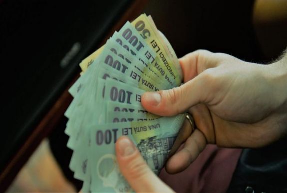 Mit gondol, melyik bank fizeti meg legjobban az alkalmazottjait?