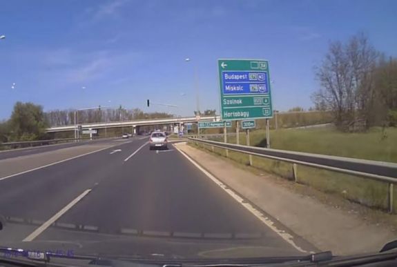 Teljesen lezárják a 4-es főút egy részét Debrecen és Budapest között