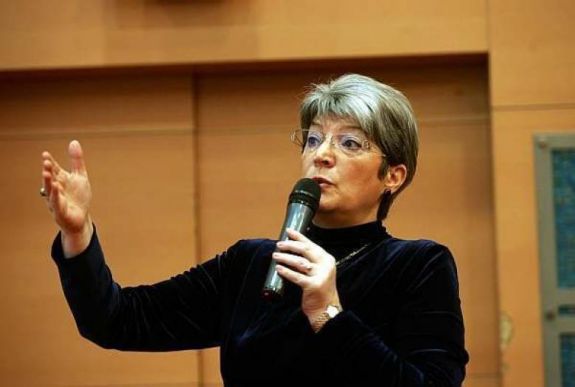 Kíváncsi, mekkora fizetést kapott tavaly Mugur Isărescu és Nagy Ágnes?