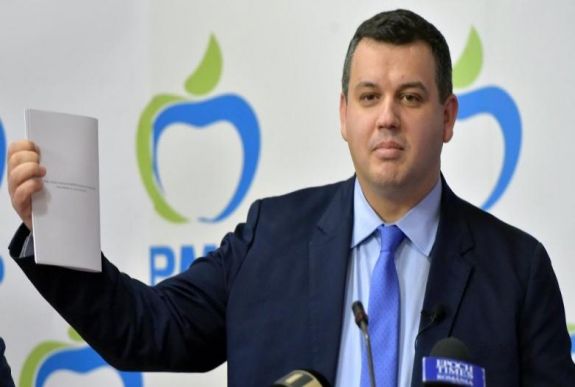 Tomac: a PSD vezette be a különnyugdíjakat, bizonyítsa be, hogy el meri törölni ezeket