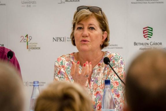 Szili Katalin Tusványoson: el kell érni, hogy az Európai Unió is foglalkozzon az őshonos kisebbségekkel