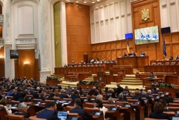 Elölről kezdik a btk.-módosításról szóló vitát a parlamentben
