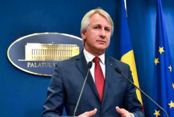 Újabb ígéretet tett a költségvetés-kiigazítással kapcsolatban a pénzügyminiszter