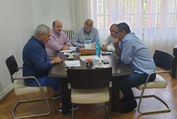 FRISSÍTVE – Közel a kormánykoalíció szétesése: a Pro Romániával tárgyal az ALDE
