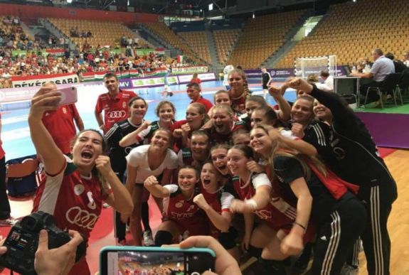 Kézilabda: Eb-győztes az U17-es magyar leány kézilabda-válogatott