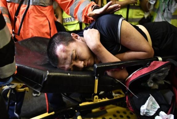 Peking „terrorizmust”, a kínai sajtó „színes forradalmat” emleget a hongkongi tüntetések kapcsán