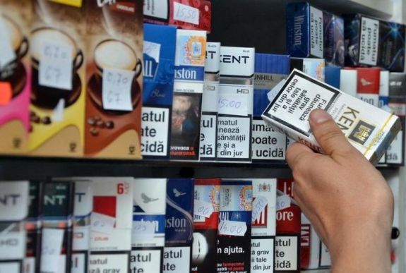 Ekkortól drágul újra a cigaretta Romániában