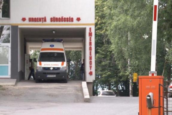 FRISSÍTVE – Több táborozó gyermek került ételmérgezéssel a csíkszeredai kórházba