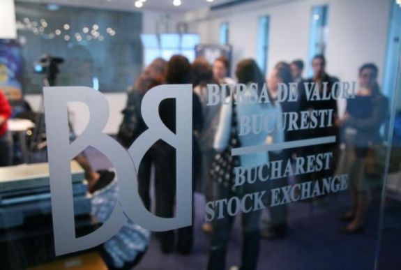 Félünk a tőzsdétől, pedig jobban kamatoztatja a pénzünket, mint a bankok – szájbarágó