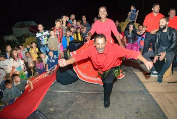 Hidat építene a közösségek között a hétfőn kezdődő Manus Őrkői Cigánytalálkozó