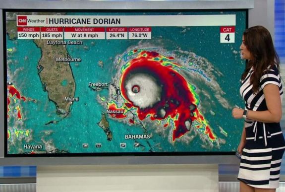 Óránkénti 280 kilométeres széllel zúdul Florida felé a Dorian hurrikán