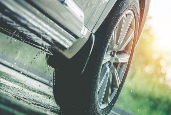 A történelemben először csökkent az elektromos autók eladása