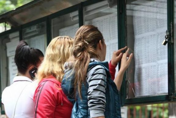 Védekezésbe kezdett a szaktárca a diákok szakiskolába való besorolását előíró rendelet miatt