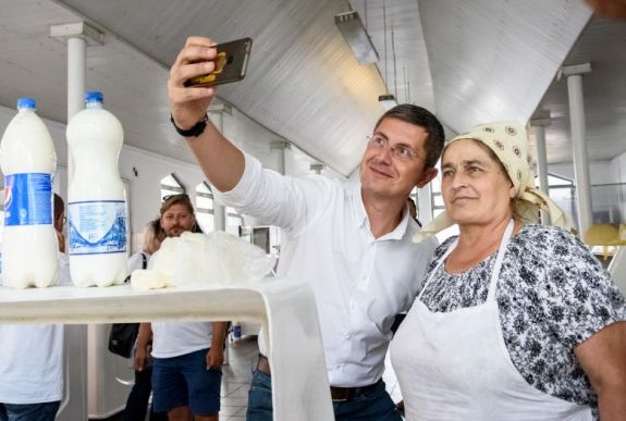 Dan Barna: Romániának felül kell kerekednie az etnikai törésvonalon – reagált az RMDSZ