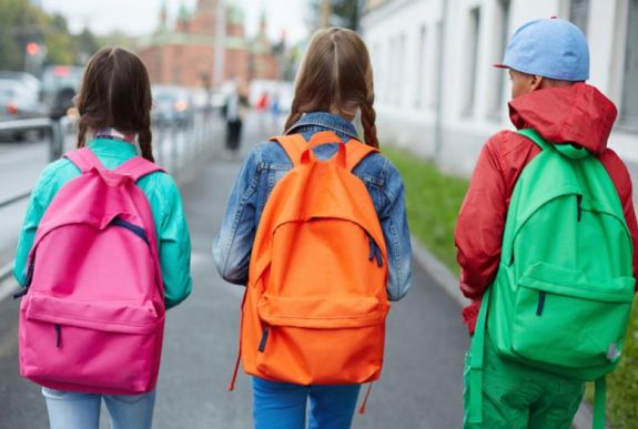 Orvos: közösségbe kerülve könnyebben kapnak el fertőzéseket a gyerekek