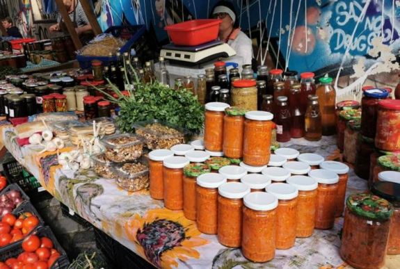 Versenyt hirdettek: ki főzi Kolozs megye legfinomabb zakuszkáját?