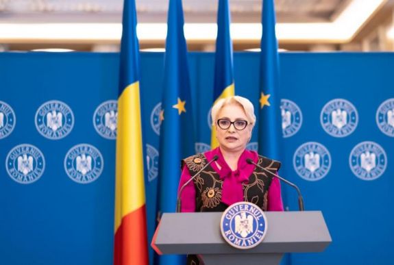 Kilenc ALDE-s államtitkárt menesztett Dăncilă a kormányból