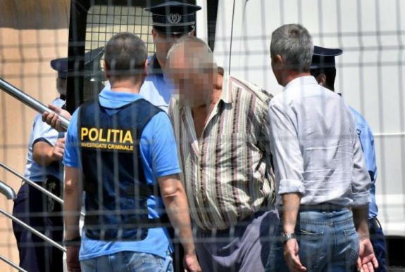 Újrajátszatják a caracali rémmel a gyilkosságokat