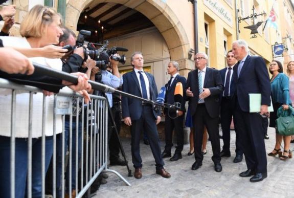 Európai Bizottság: a brit kormány módosítási javaslatokat nyújtott be