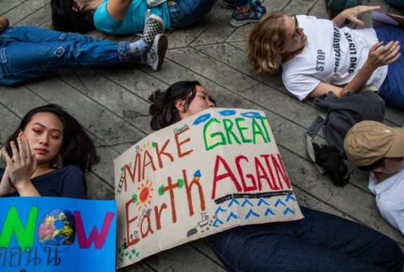 Milliók tiltakoznak a földi erőforrások túlhasználása ellen: újabb klímacsúcs, újabb hiú remények?