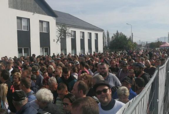 FRISSÍTVE - „Egy kicsit elrontottuk” – elnézést kért a Csíki Sör tulajdonosa 