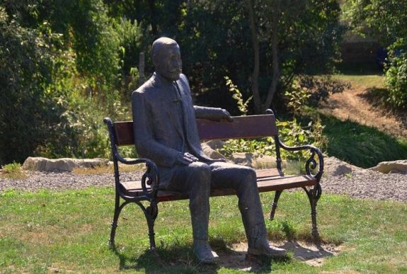 „Szív nélkül, szeretet nélkül igazán naggyá nem leszel” – Benedek Elekre emlékezünk