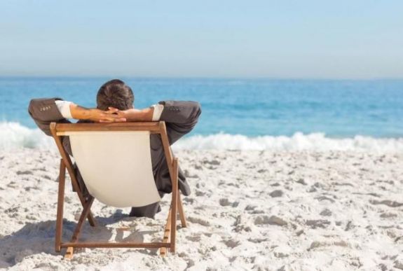 Radikális javaslat az Amerikai Egyesült Államokban: legyen rendszeres fizetett szabadság