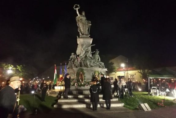 FRISSÍTVE – Október 6. a vértanúk városában: „Aradon lenni kötelesség” 