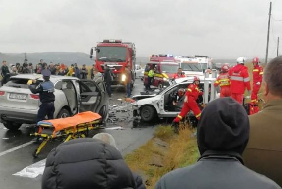 Fekete hétvége az utakon: négyen haltak meg egy vasárnapi balesetben