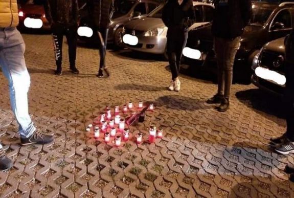 Így búcsúztatták el barátai a 19 éves háromszéki kamionost (VIDEÓ)