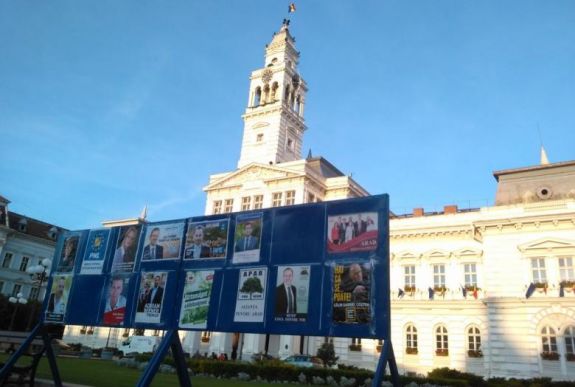 Hivatalosan is megkezdődött az elnökválasztási kampány