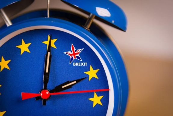 A Brexit halasztásáról egyeztettek a huszonhetek kormányainak képviselői