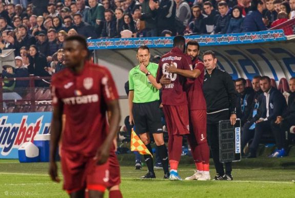 Liga 1: a Kolozsvári CFR elintézte a Craiovát, és megnyerte az alapszakasz első felét